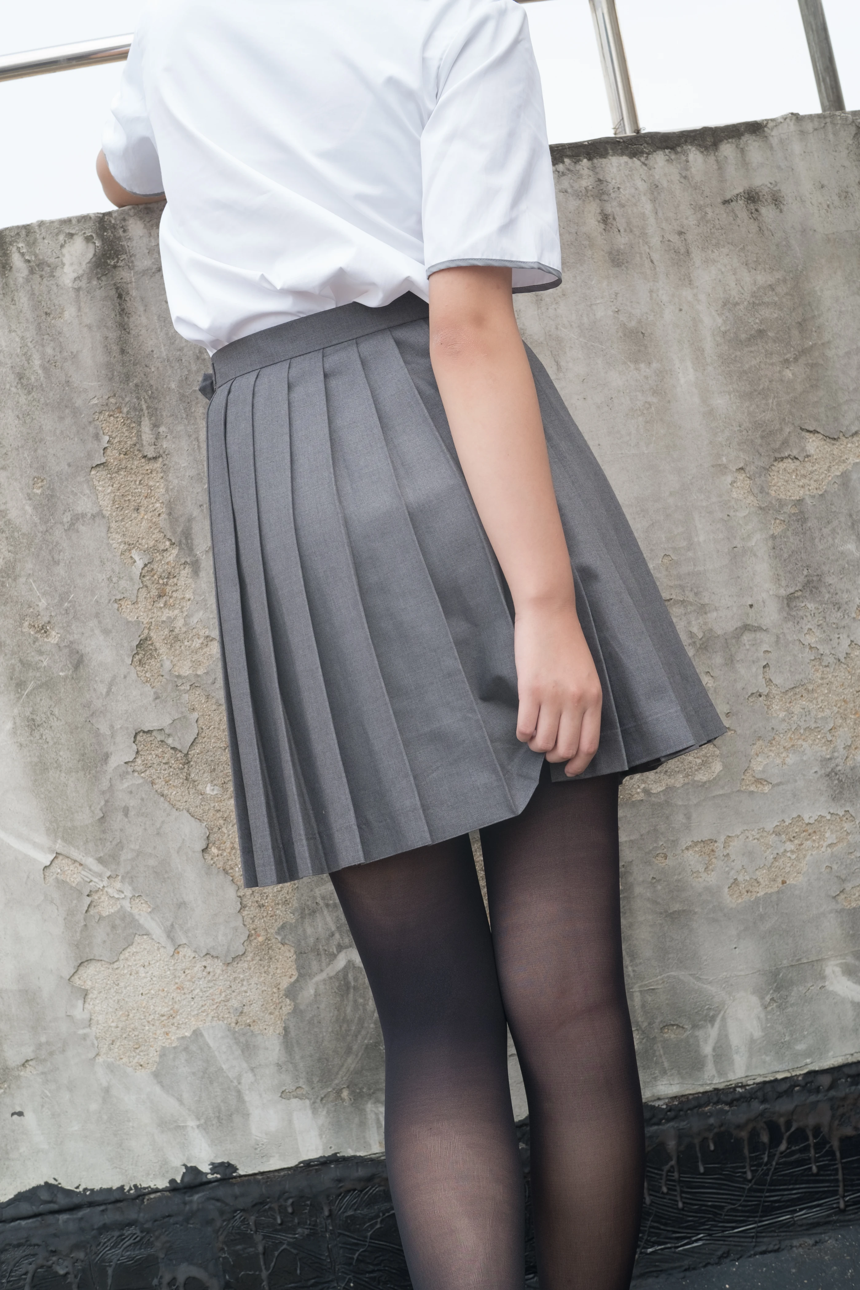 森萝财团 R15-031 [95P]插图2
